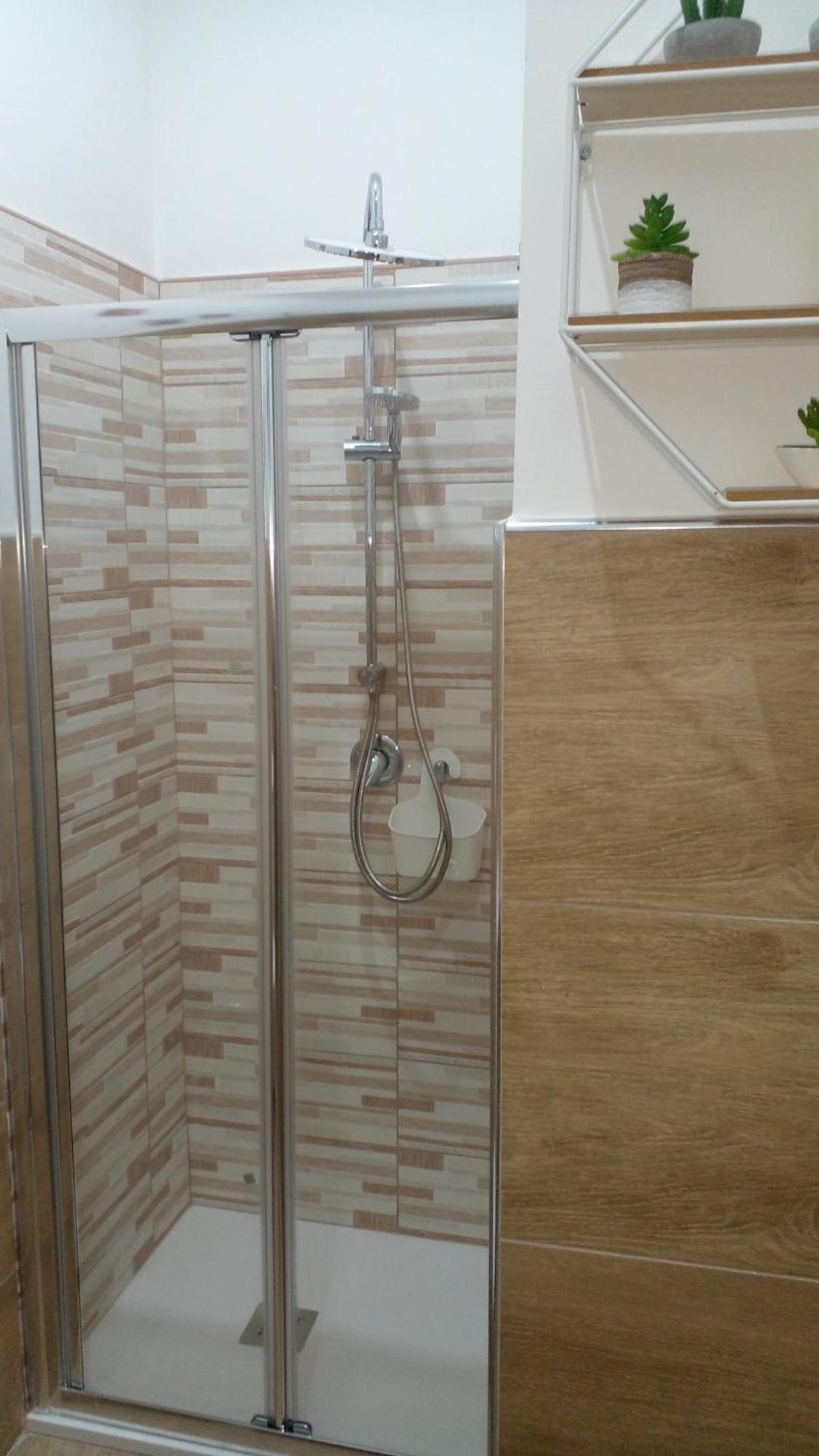 Locazione Turistica Madera Hotel Bari Kültér fotó