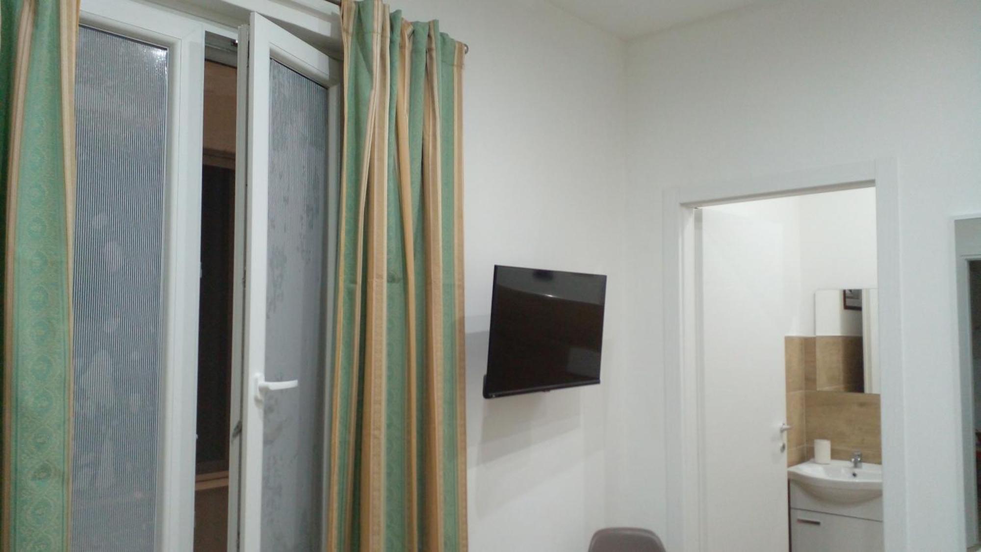 Locazione Turistica Madera Hotel Bari Kültér fotó